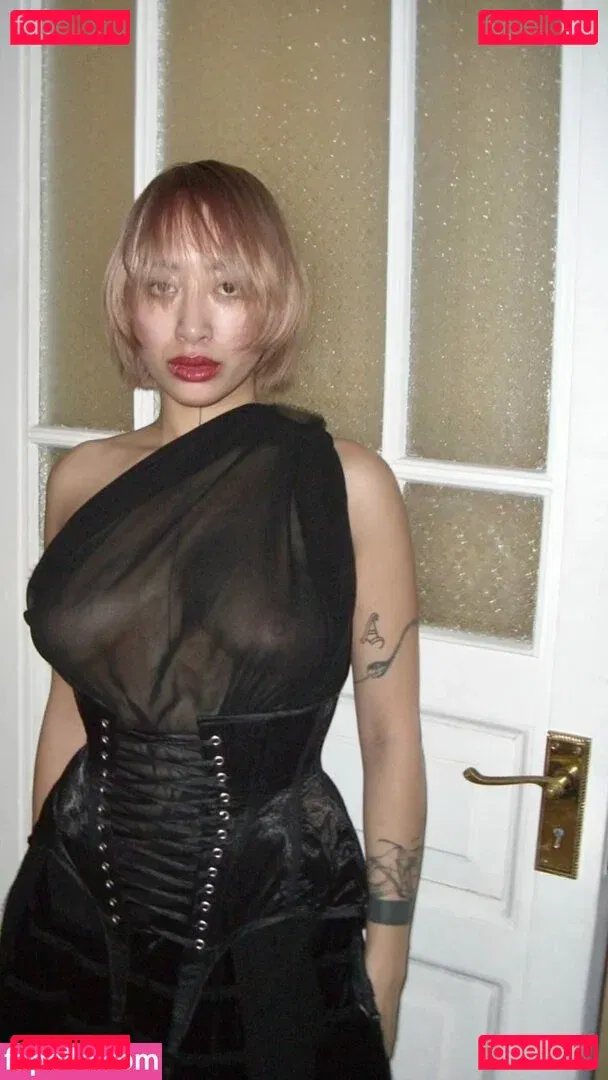 Dieu Linh Vuong Onlyfans Photo Gallery 