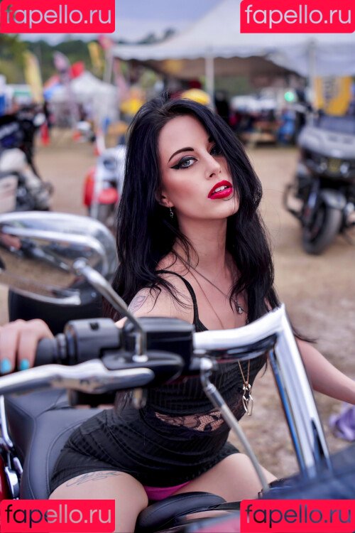 Dani Sciacca Onlyfans Photo Gallery 