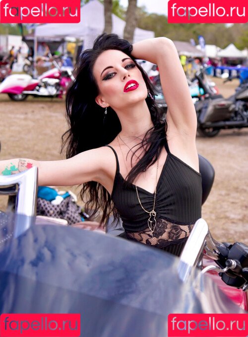 Dani Sciacca Onlyfans Photo Gallery 