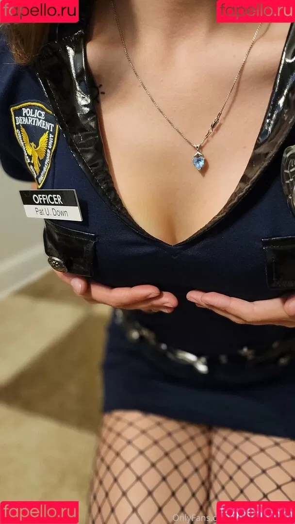 spilledwine420 Onlyfans Photo Gallery 
