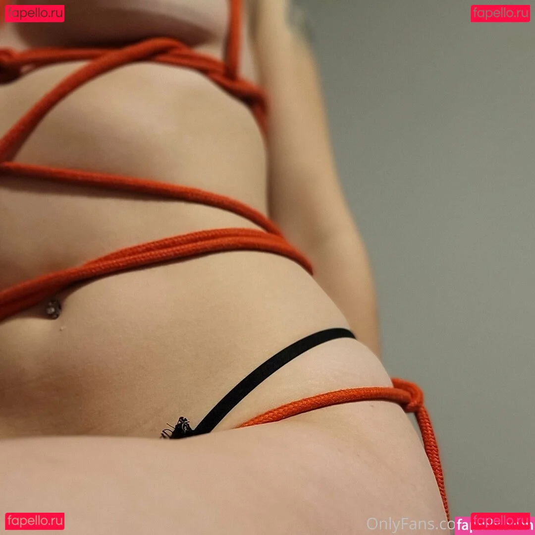 spilledwine420 Onlyfans Photo Gallery 