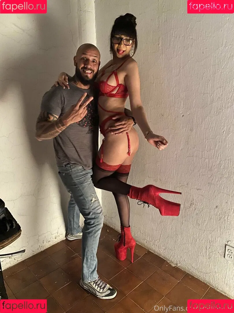 Mia Marin Onlyfans Photo Gallery 