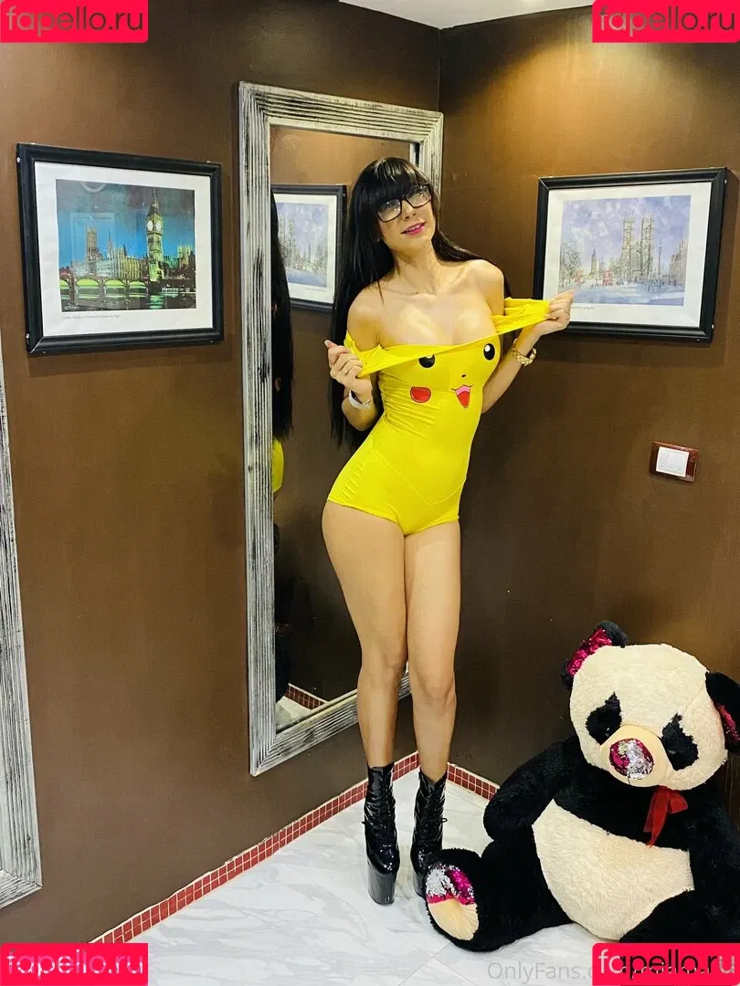 Mia Marin Onlyfans Photo Gallery 