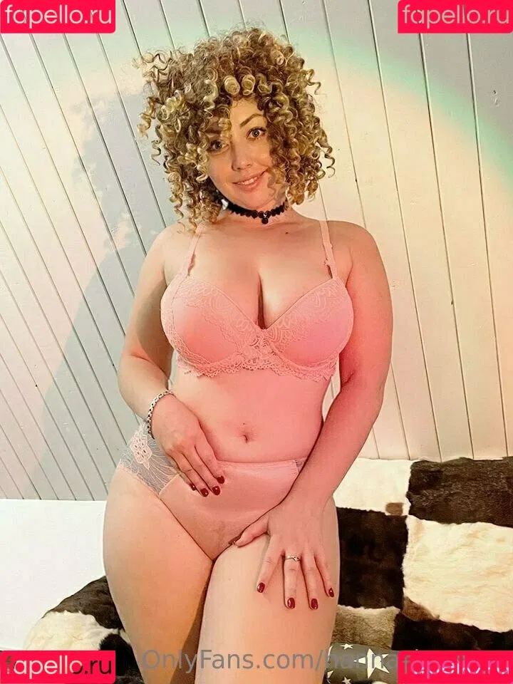 hannazimmerr Onlyfans Photo Gallery 