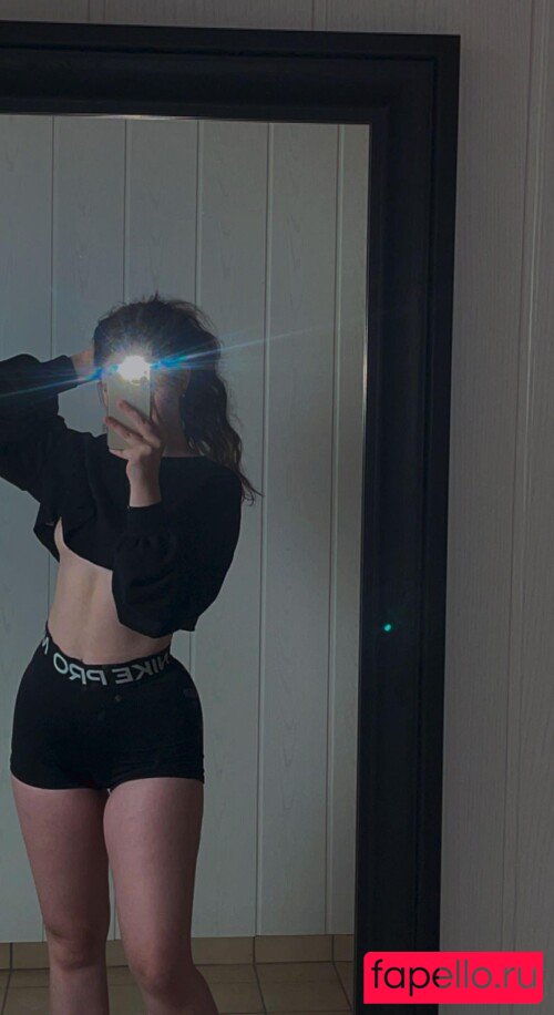 larissaxadventures Nude Onlyfans Photo 12