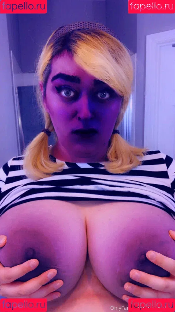 berrychicka Onlyfans Photo Gallery 