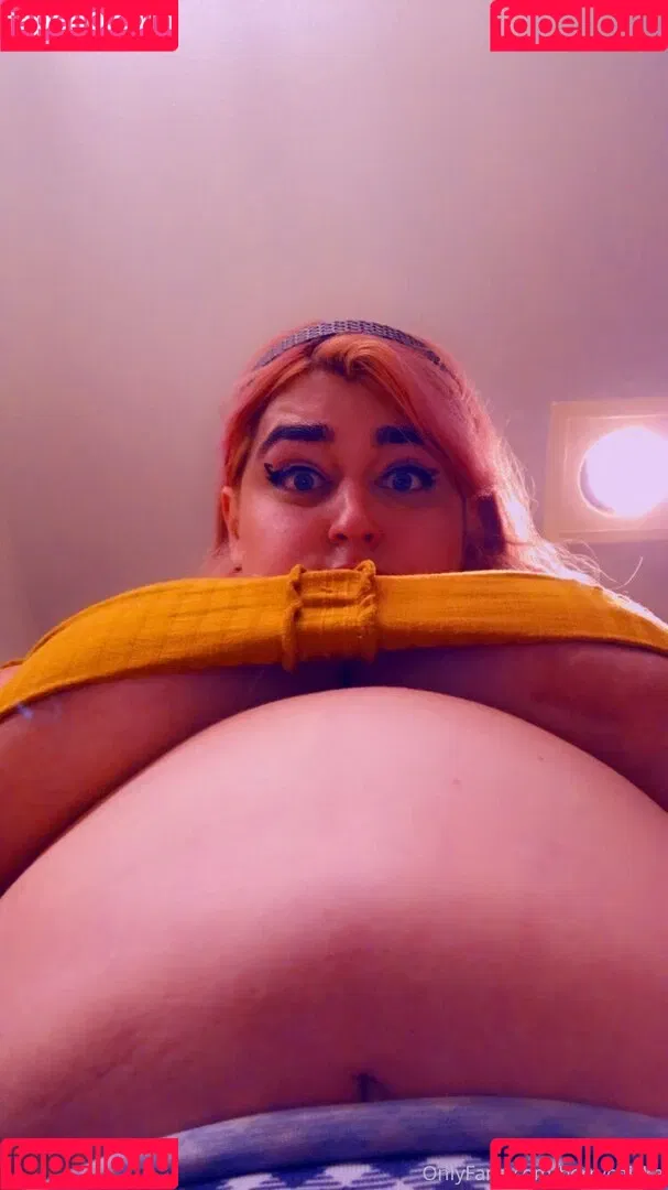 berrychicka Onlyfans Photo Gallery 
