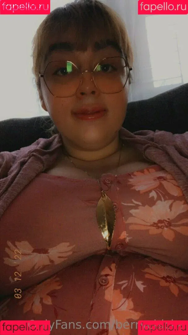 berrychicka Onlyfans Photo Gallery 