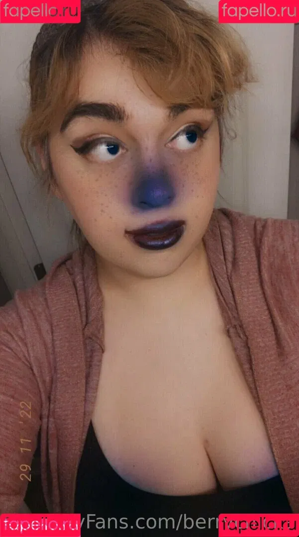 berrychicka Onlyfans Photo Gallery 
