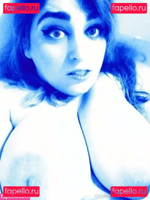 berrychicka Onlyfans Photo Gallery 