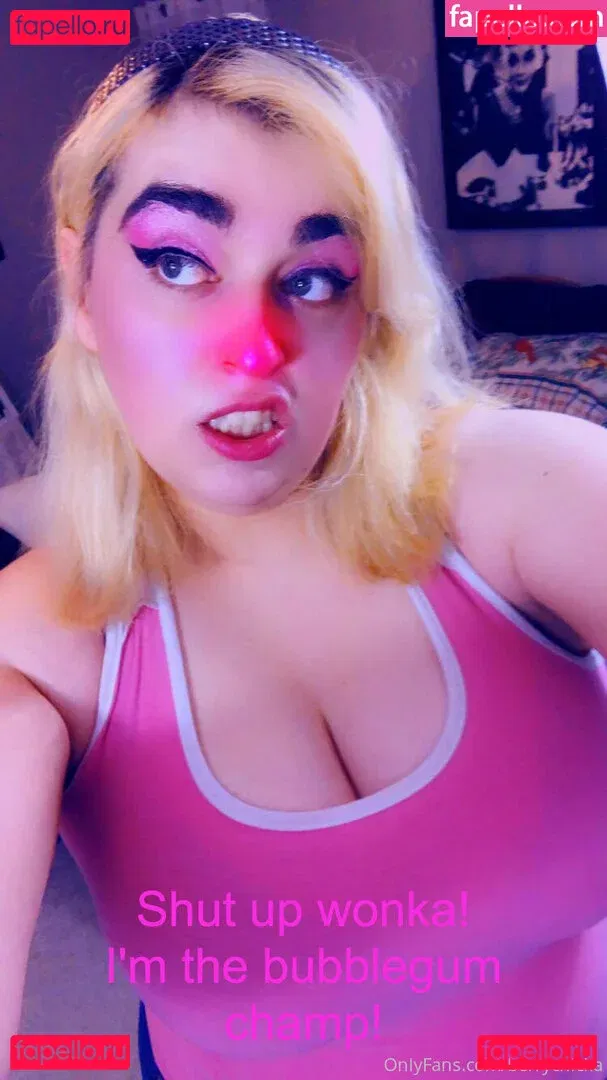 berrychicka Onlyfans Photo Gallery 