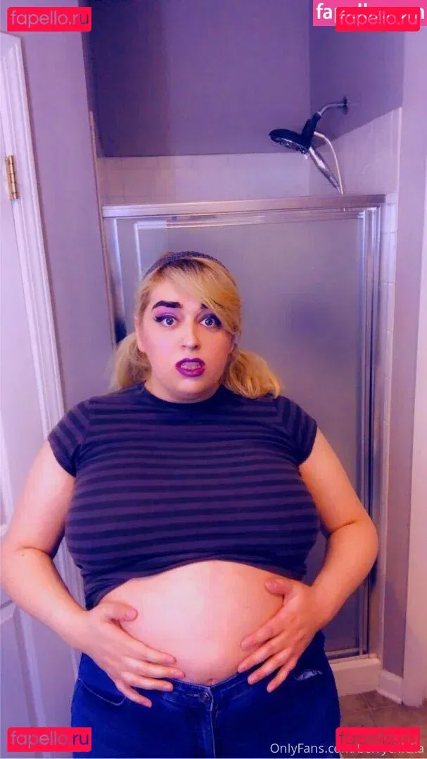 berrychicka Onlyfans Photo Gallery 