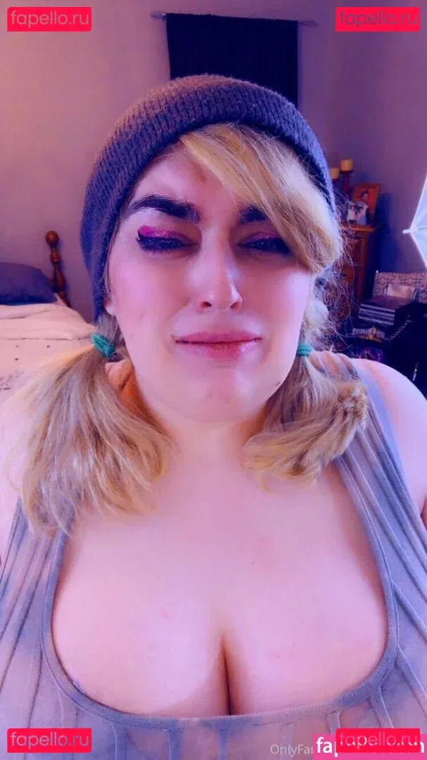 berrychicka Onlyfans Photo Gallery 