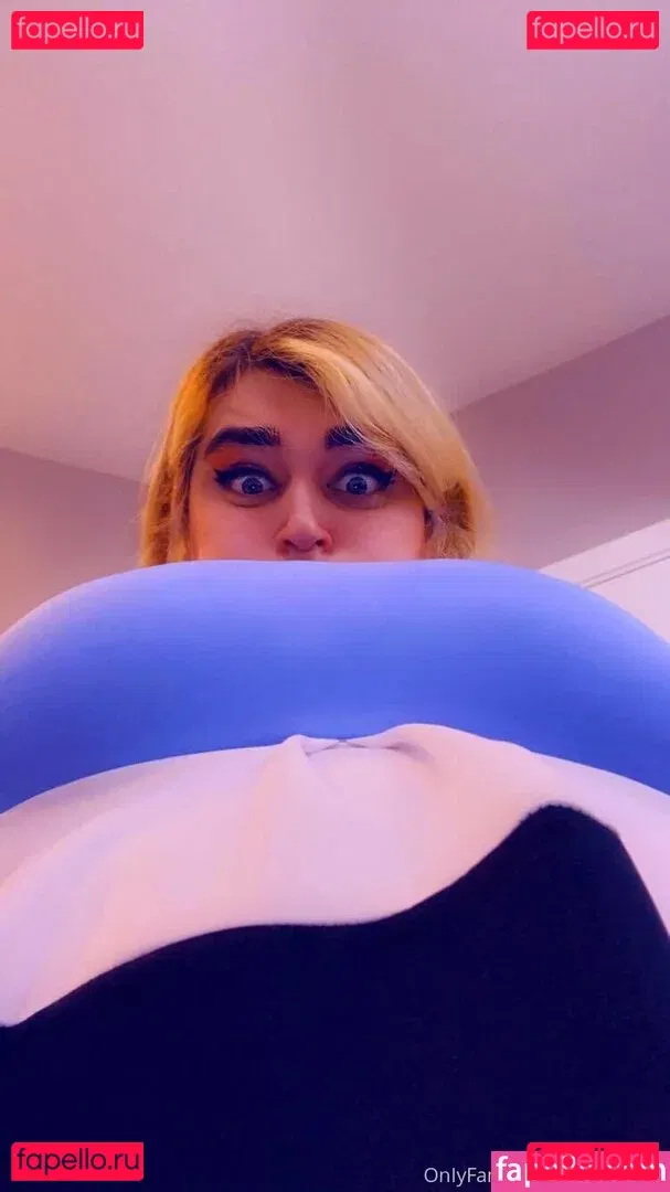 berrychicka Onlyfans Photo Gallery 