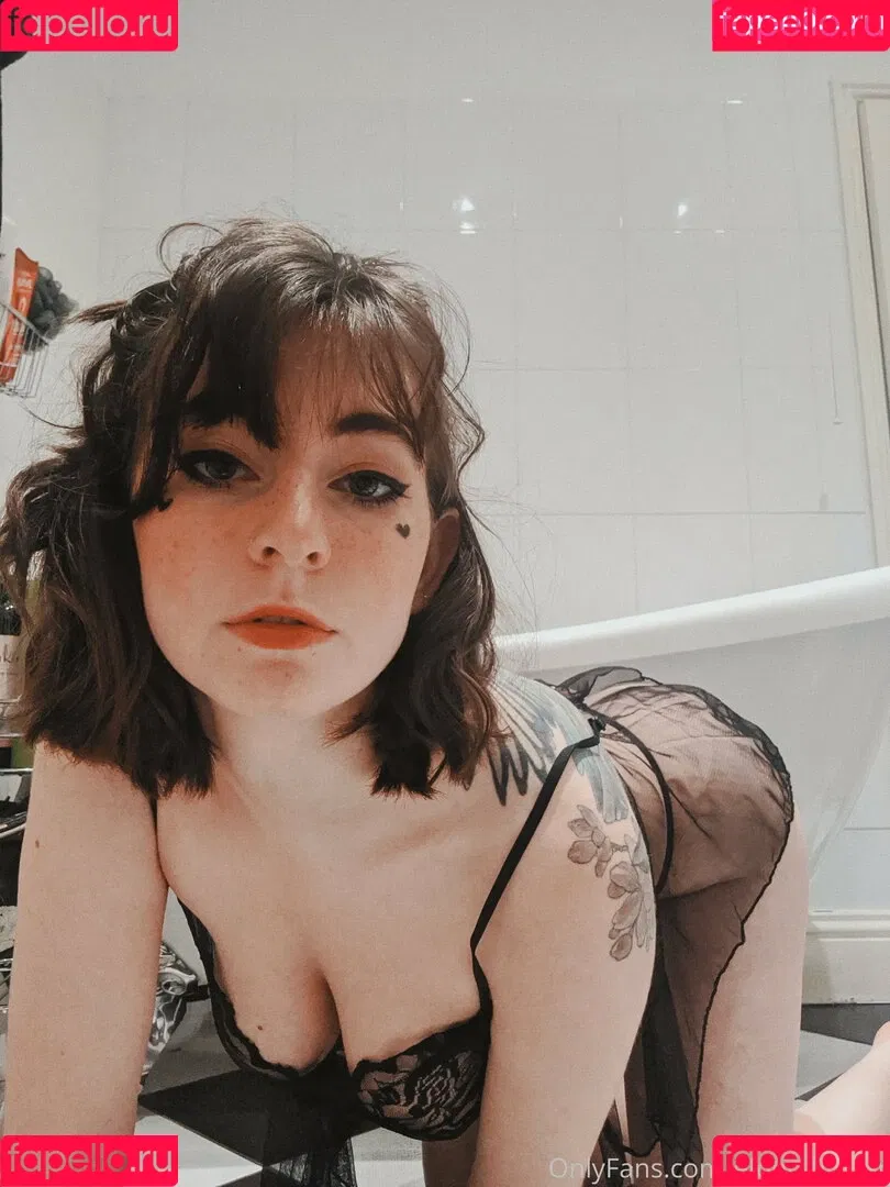 softnspooky Onlyfans Photo Gallery 