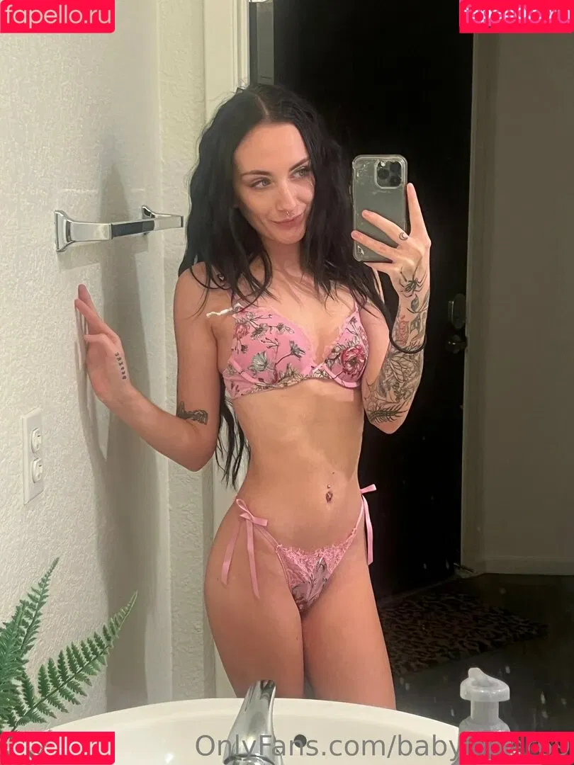 babysitter69 Onlyfans Photo Gallery 