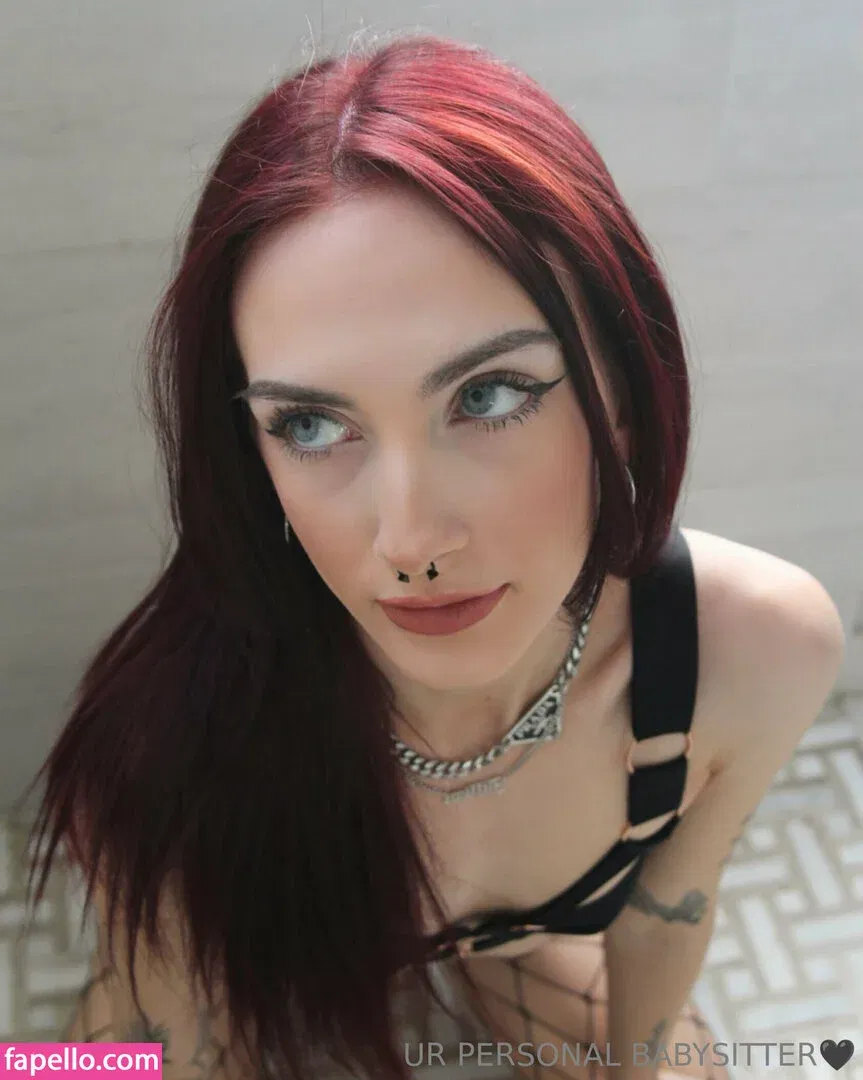 babysitter69 Onlyfans Photo Gallery 