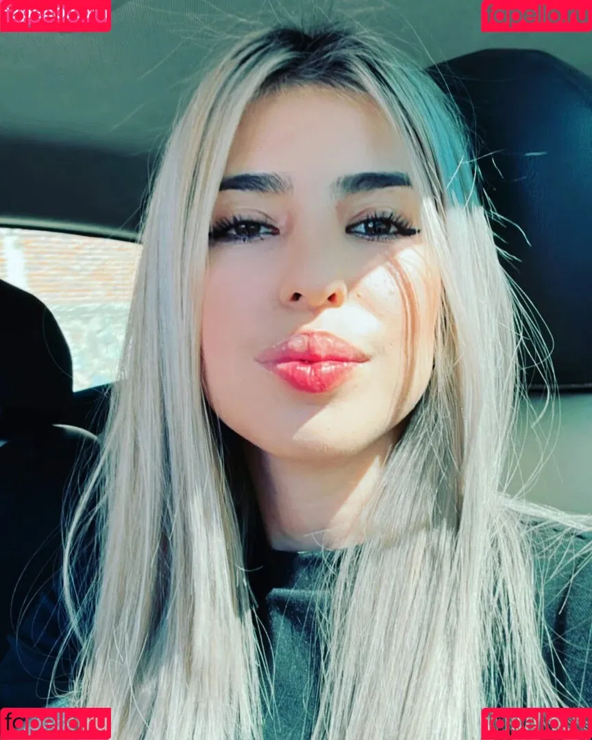 Karol Smith Onlyfans Photo Gallery 