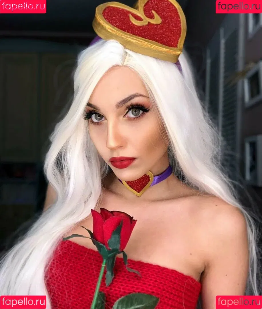 Mona Schon Onlyfans Photo Gallery 