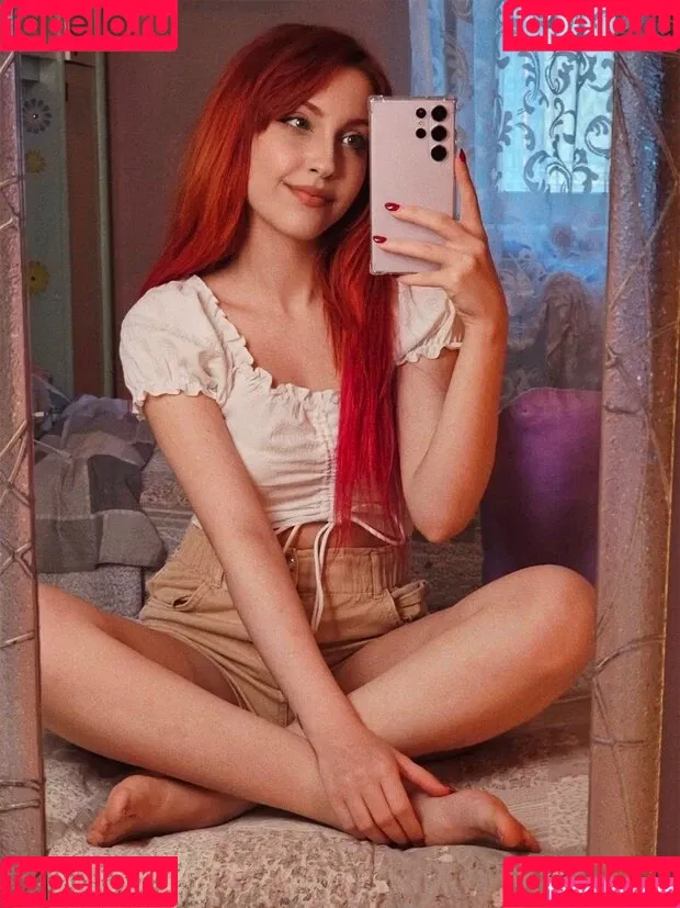 Mona Schon Onlyfans Photo Gallery 