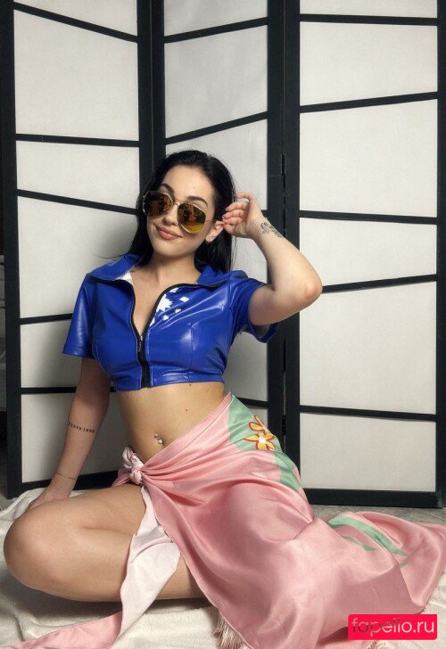 Mona Schon Nude Onlyfans Photo 40