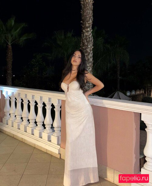 Mona Schon Nude Onlyfans Photo 36