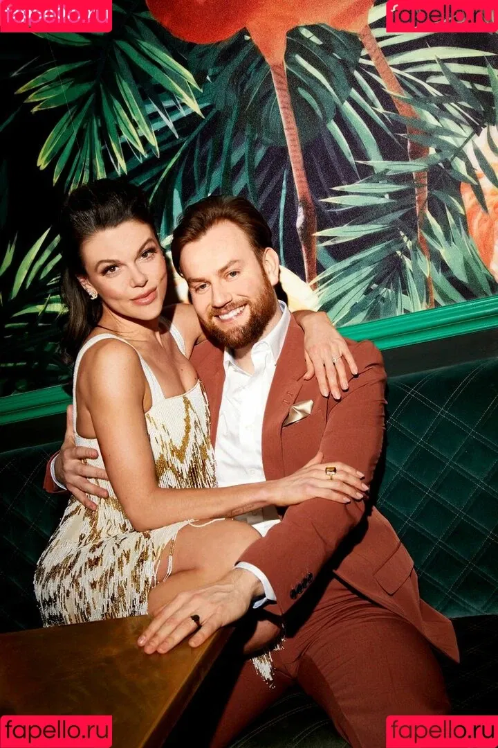 Faye Brookes Onlyfans Photo Gallery 