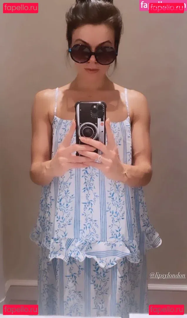 Faye Brookes Onlyfans Photo Gallery 