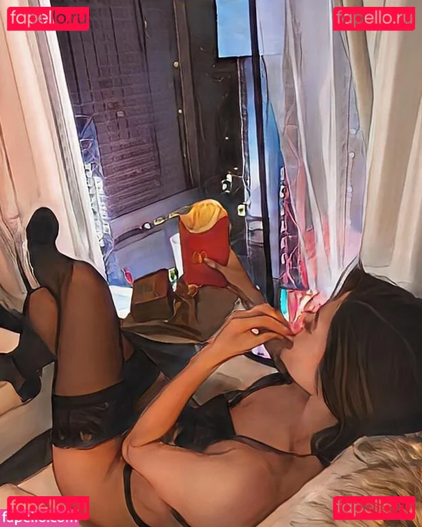 Faye Brookes Onlyfans Photo Gallery 