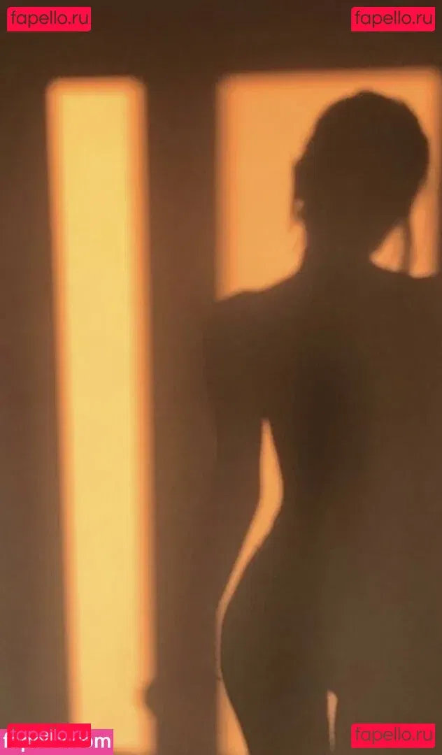 Faye Brookes Onlyfans Photo Gallery 