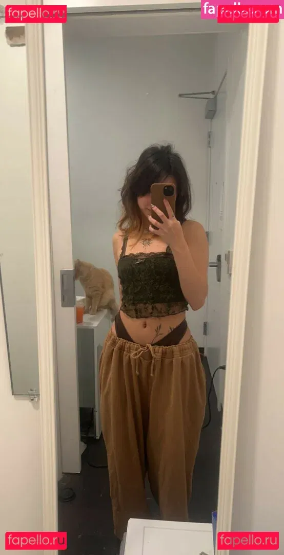 Rache.lzh Onlyfans Photo Gallery 