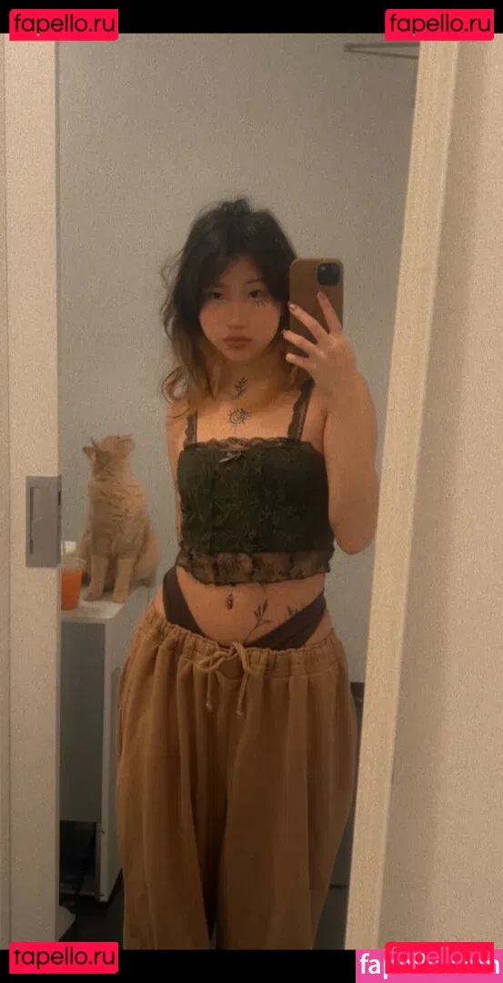 Rache.lzh Onlyfans Photo Gallery 