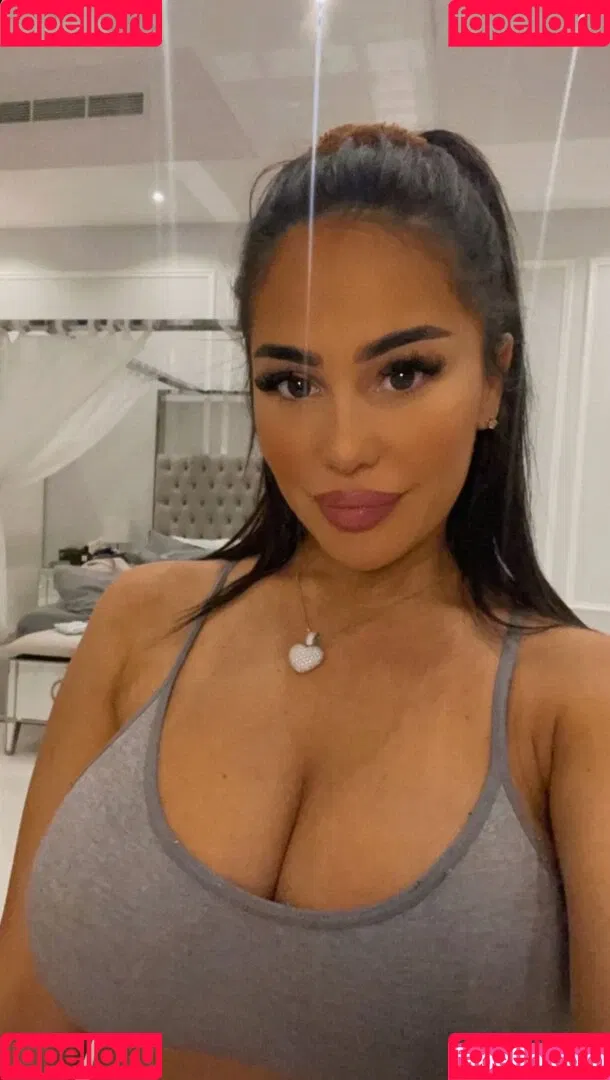 Milla Jasmine Onlyfans Photo Gallery 