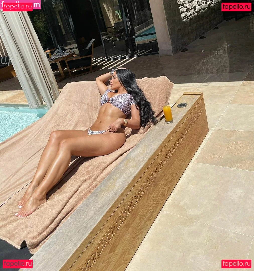 Milla Jasmine Onlyfans Photo Gallery 