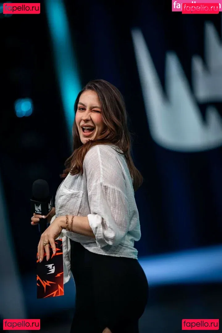 trippylunax Onlyfans Photo Gallery 