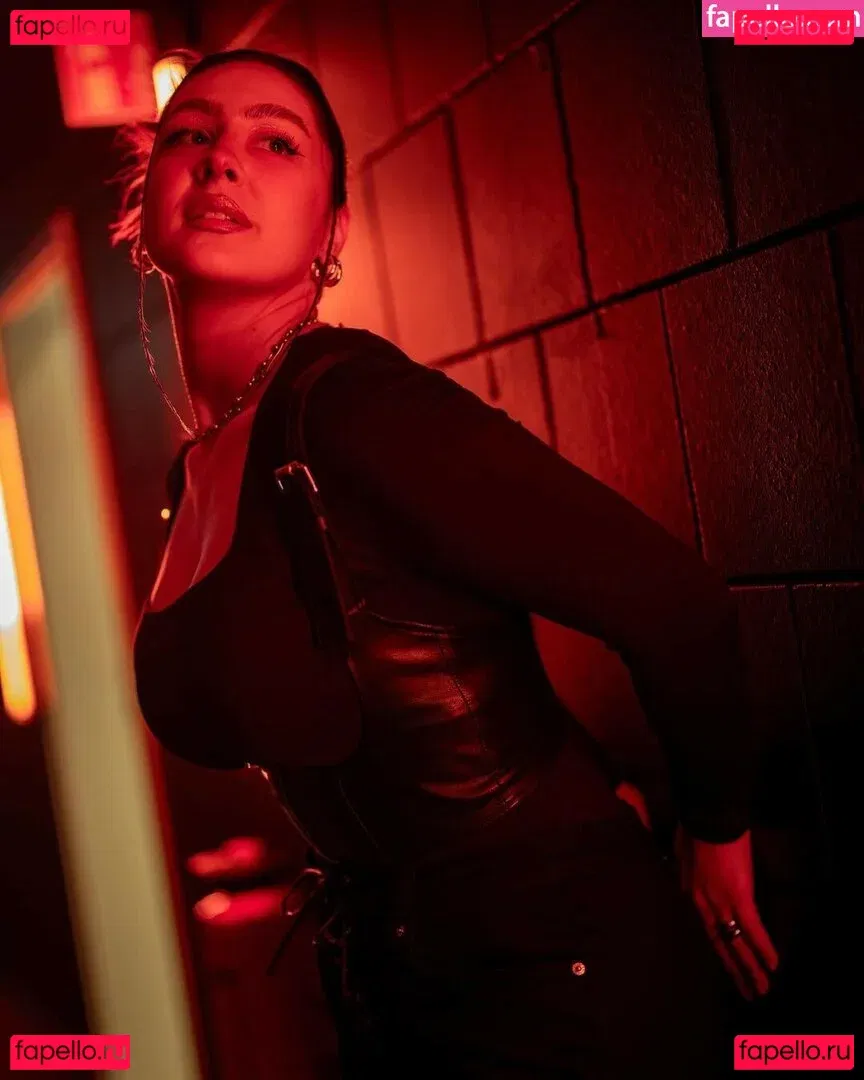 trippylunax Onlyfans Photo Gallery 