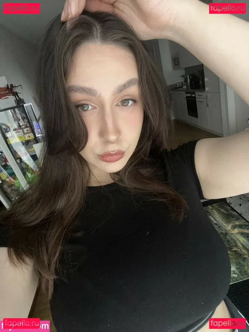 trippylunax Onlyfans Photo Gallery 