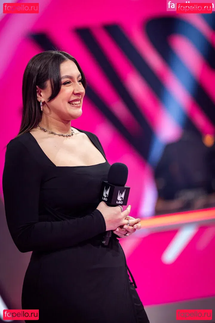 trippylunax Onlyfans Photo Gallery 