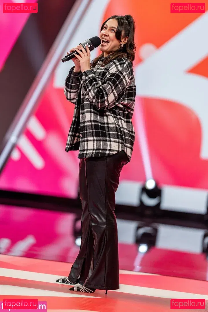 trippylunax Onlyfans Photo Gallery 