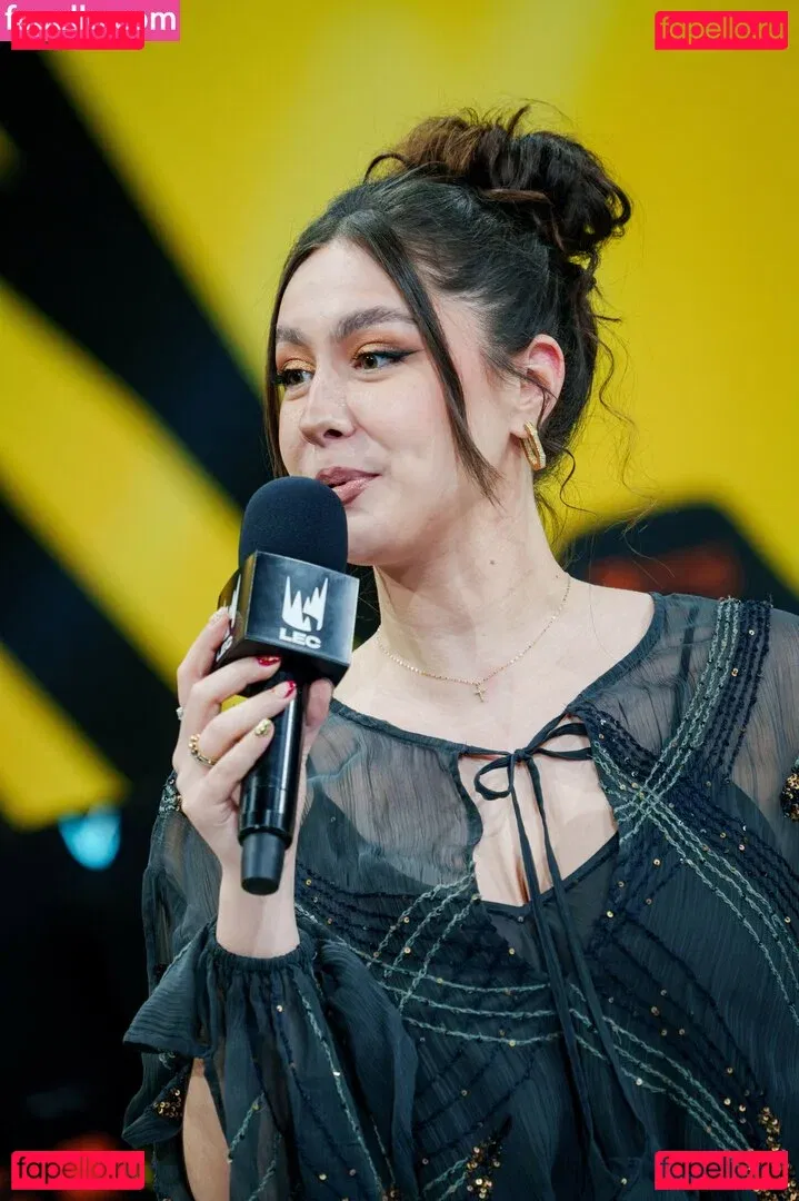 trippylunax Onlyfans Photo Gallery 