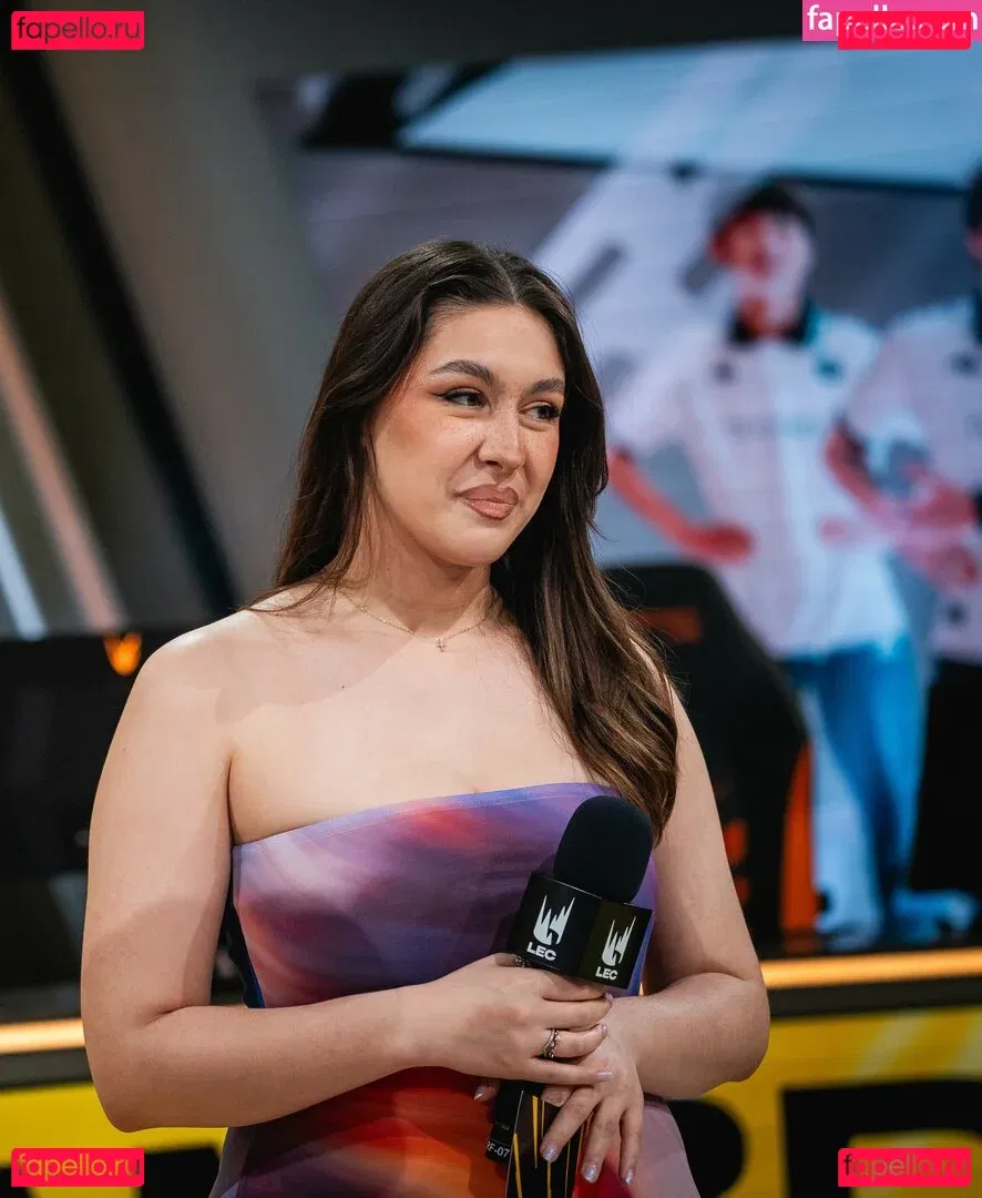 trippylunax Onlyfans Photo Gallery 