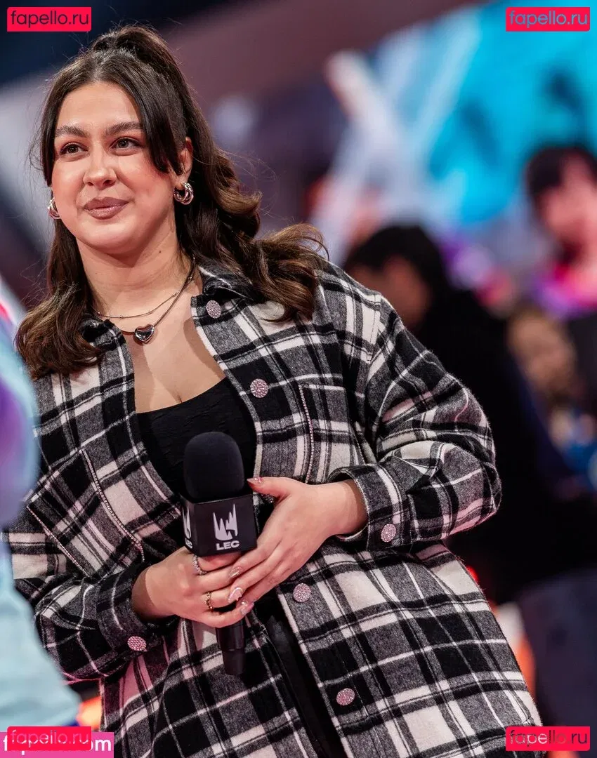 trippylunax Onlyfans Photo Gallery 