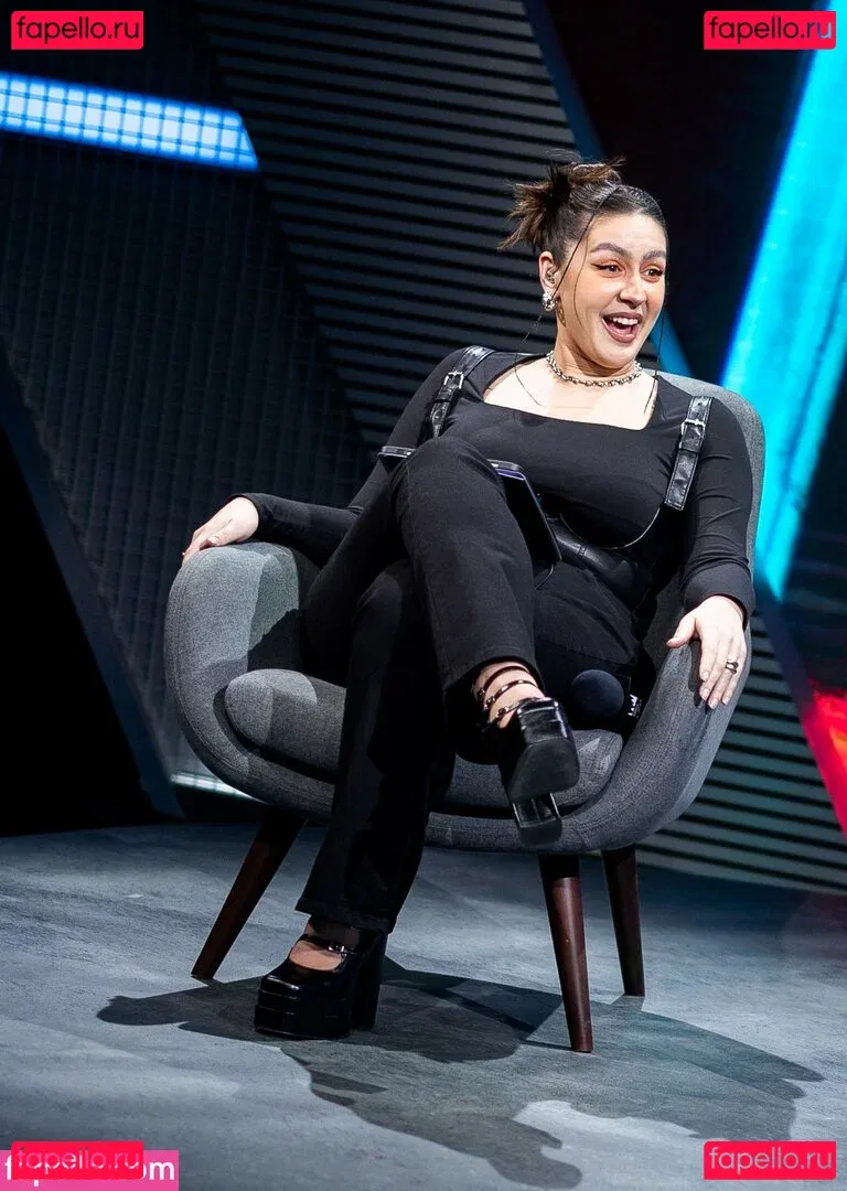 trippylunax Onlyfans Photo Gallery 