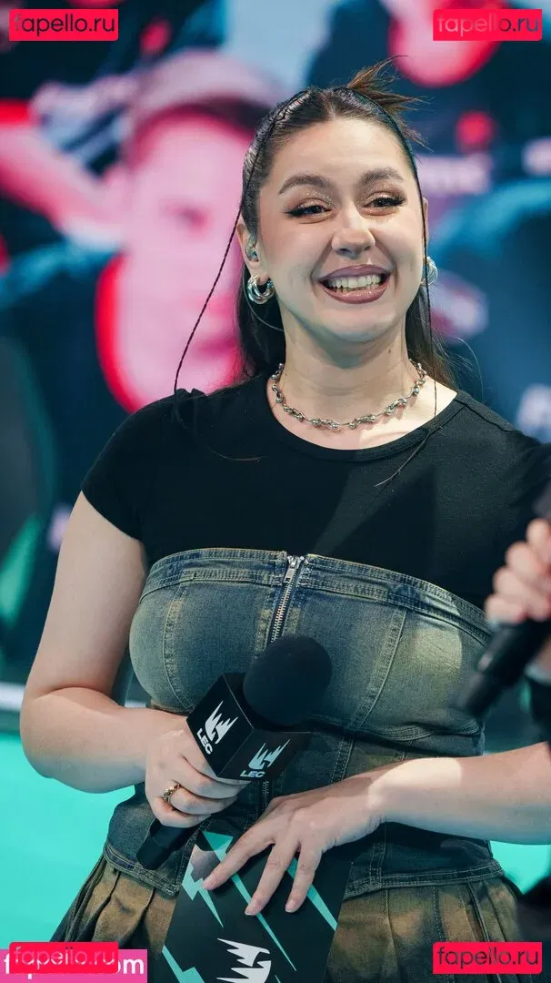 trippylunax Onlyfans Photo Gallery 