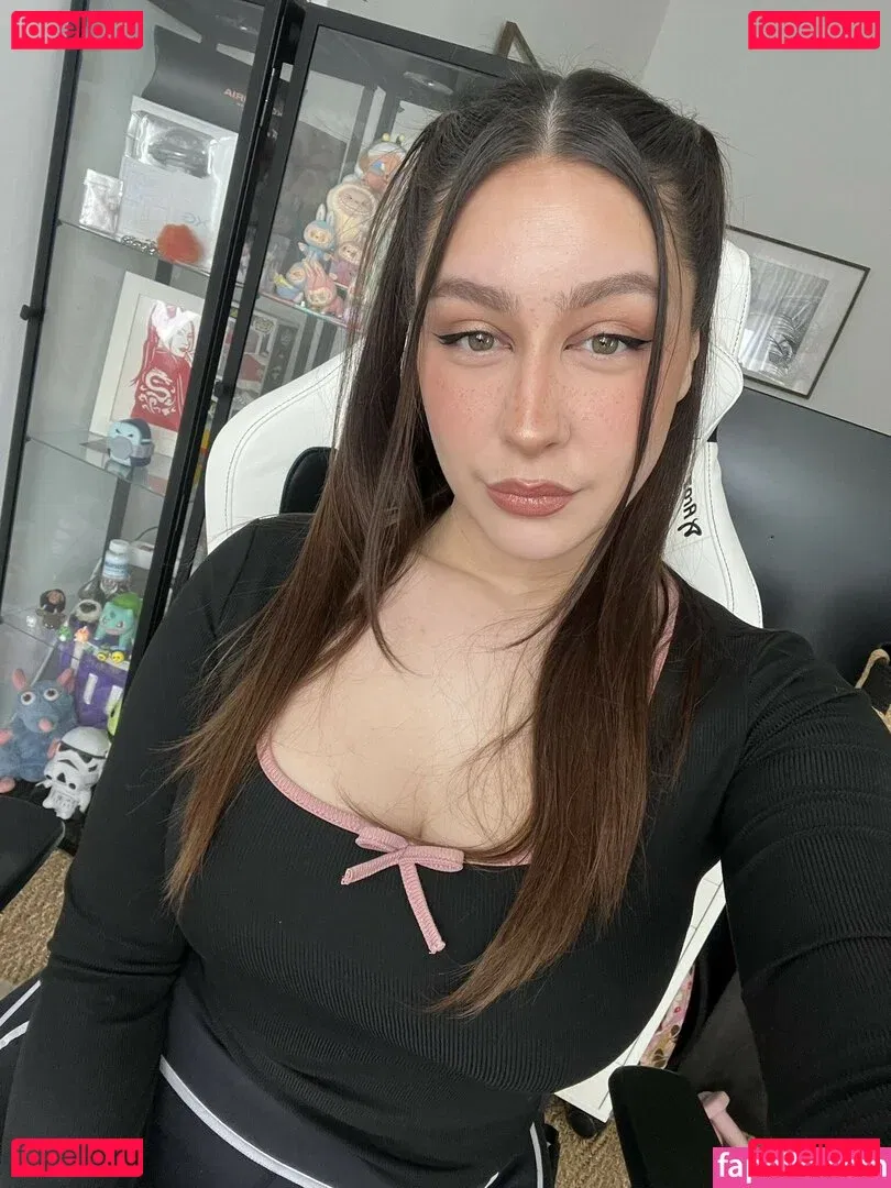 trippylunax Onlyfans Photo Gallery 