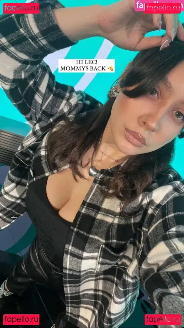 trippylunax Onlyfans Photo Gallery 