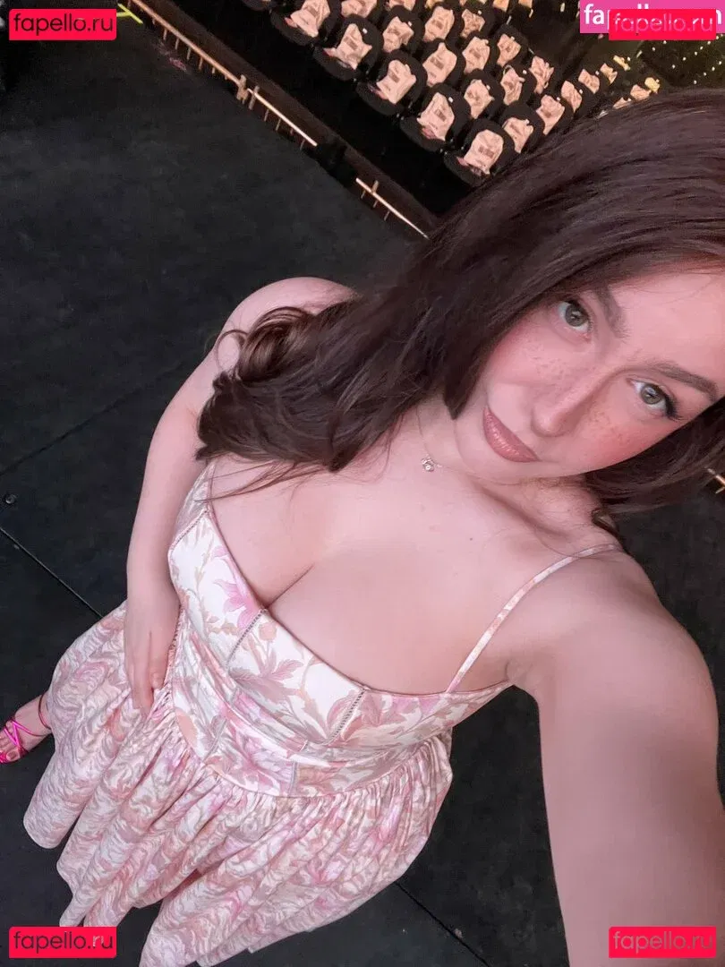 trippylunax Onlyfans Photo Gallery 