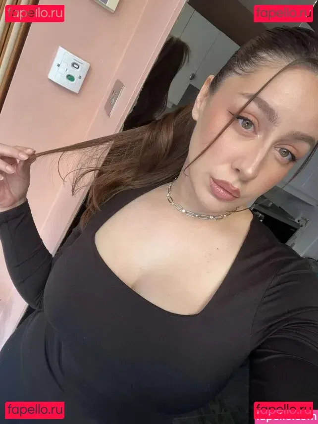 trippylunax Onlyfans Photo Gallery 