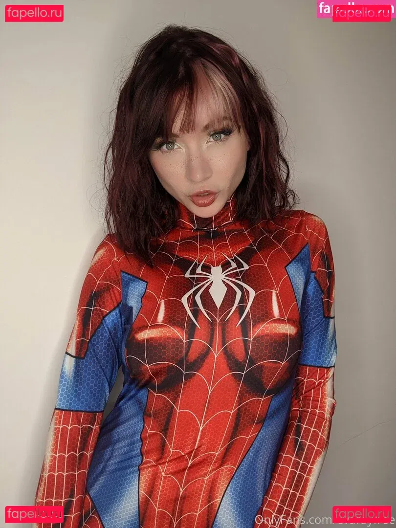 evarayfree Onlyfans Photo Gallery 