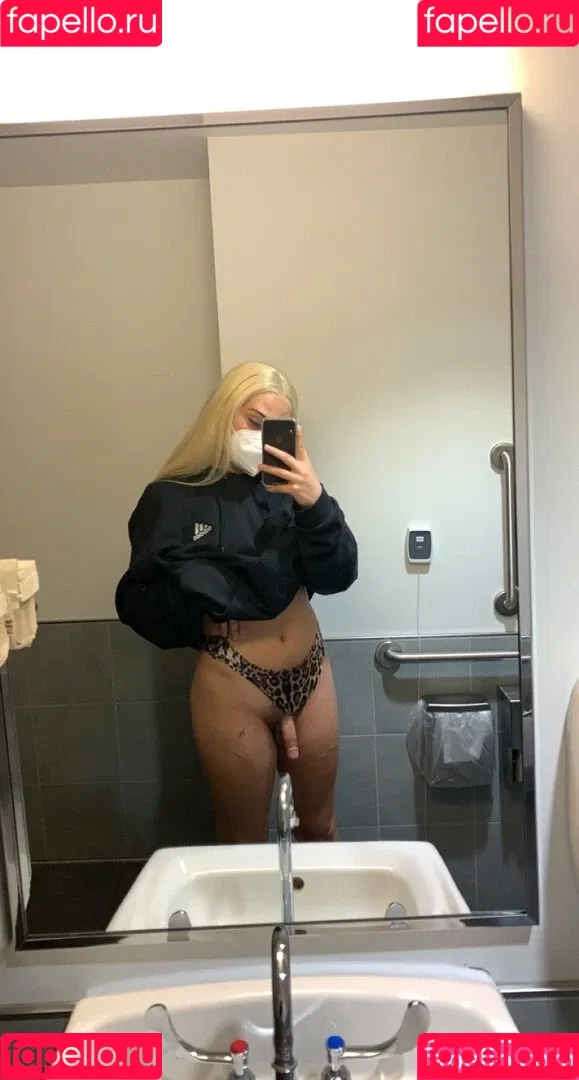 nevenevnev Onlyfans Photo Gallery 